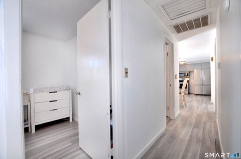 Tiny photo for 548 Mulberry Street, Windsor Locks, CT 06096 (MLS # 24156082)