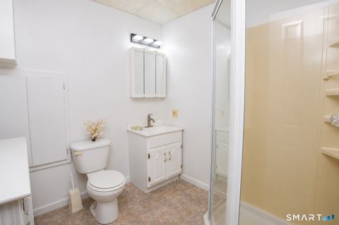 Tiny photo for 4 Camille Lane #4, Canton, CT 06019 (MLS # 24181811)