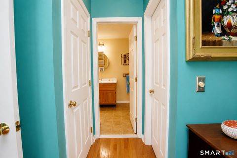 Tiny photo for 4 Camille Lane #4, Canton, CT 06019 (MLS # 24181811)