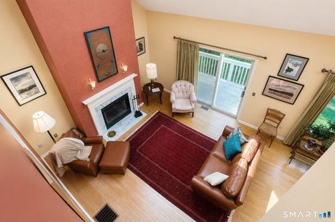 Tiny photo for 4 Camille Lane #4, Canton, CT 06019 (MLS # 24181811)