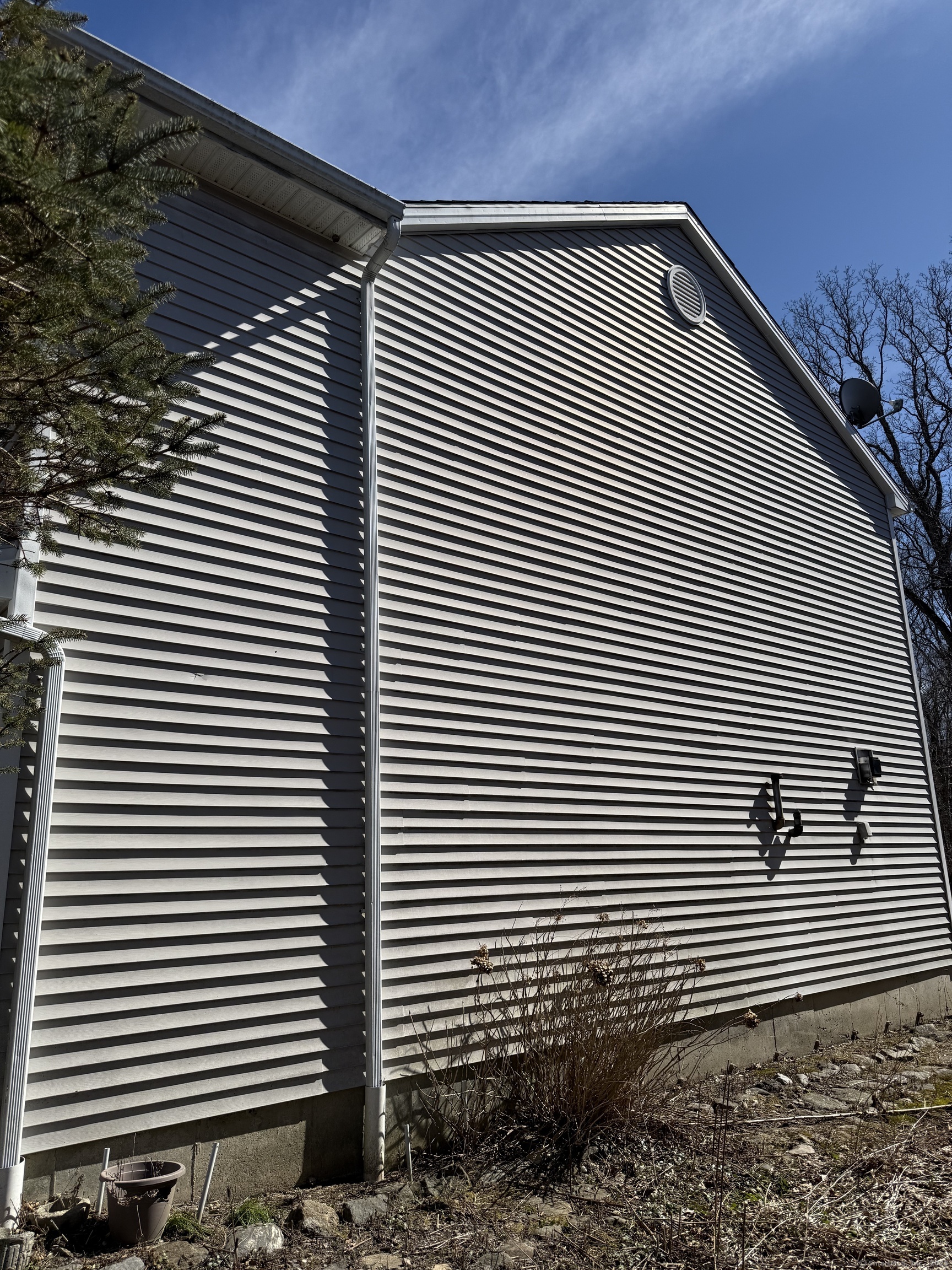 39 Taft Point, Waterbury, Connecticut image 3