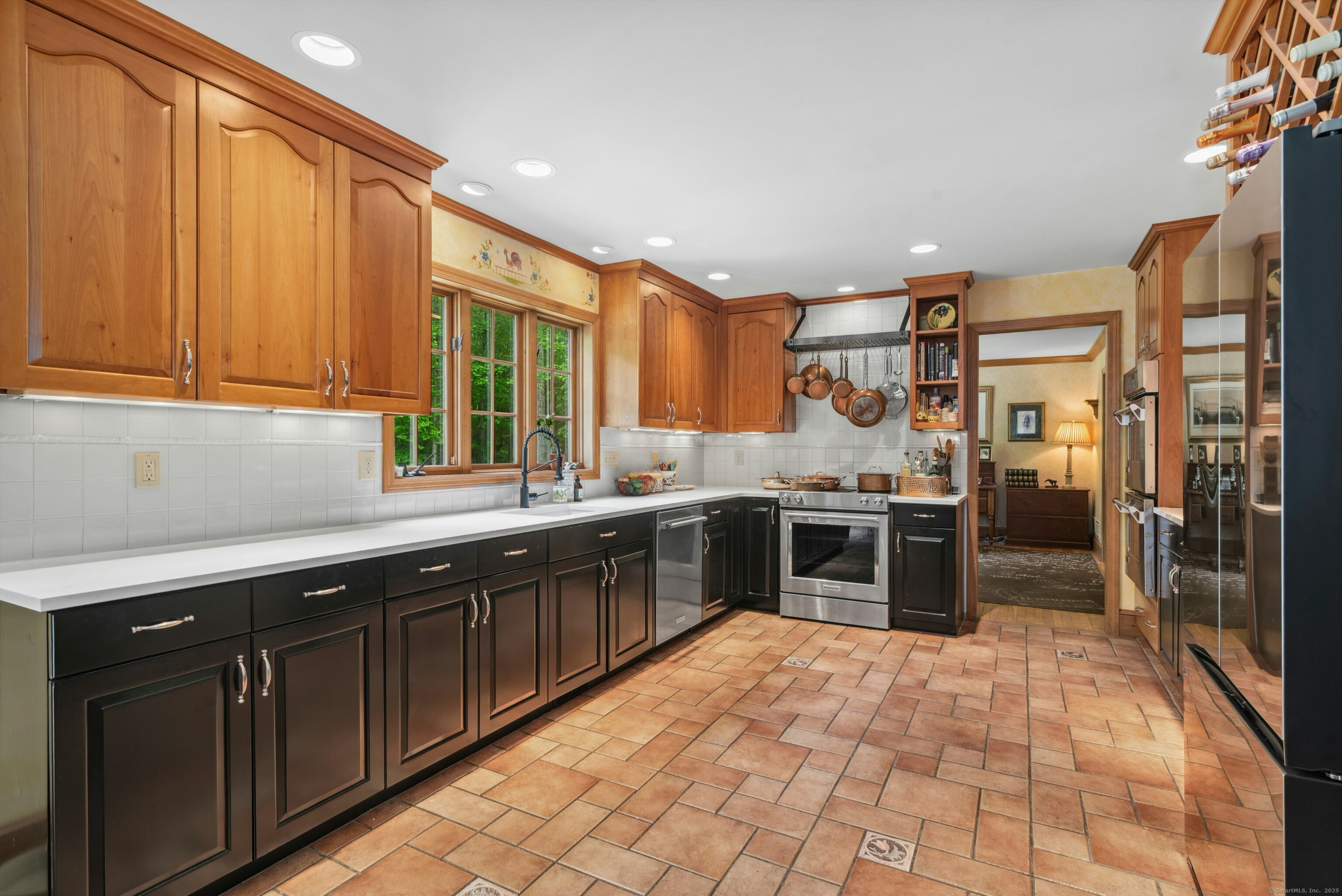 6 Galilee Way, Newtown, Connecticut image 15