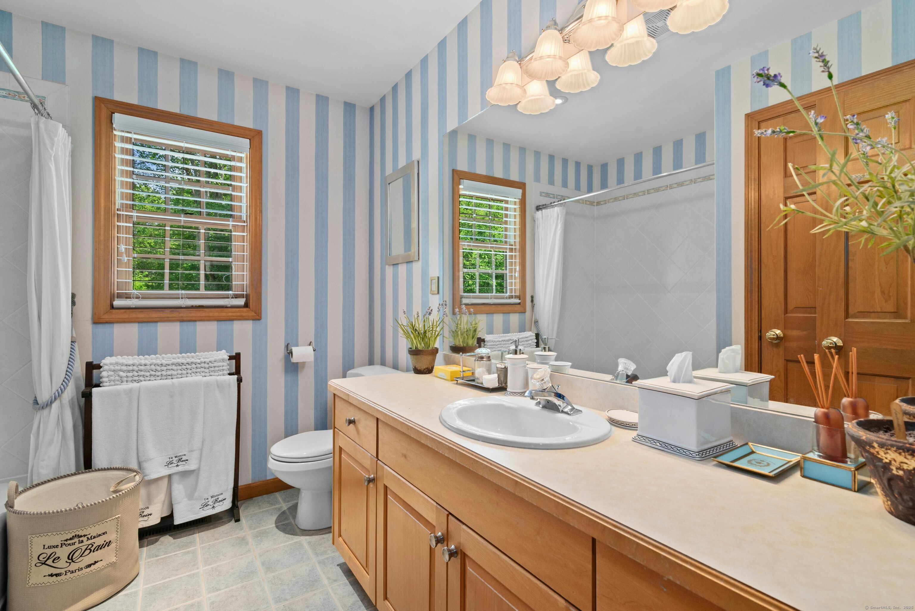 6 Galilee Way, Newtown, Connecticut image 30