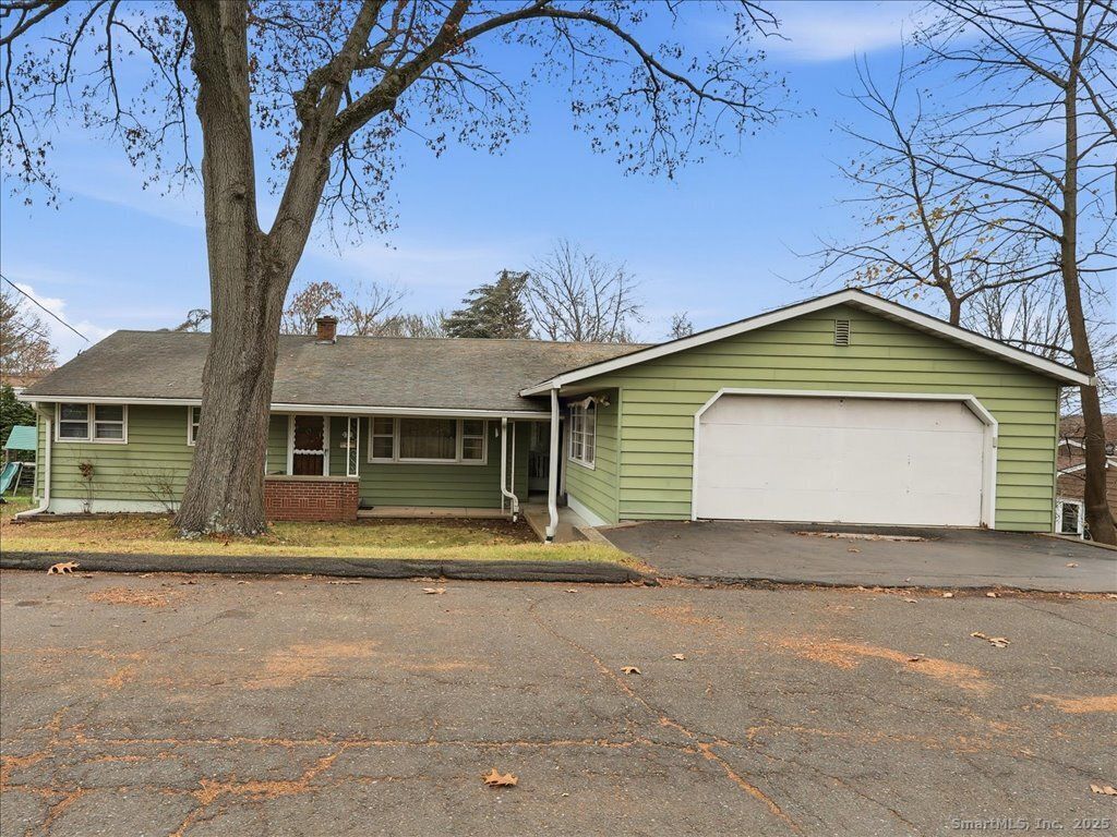 Photo of 44 3rd Street, Wallingford, CT 06492 (MLS # 24142464)