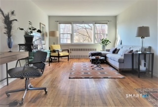 Stamford, Connecticut 06906, United States, 1 Bedroom Bedrooms, ,1 BathroomBathrooms,Residential,Pending,254840