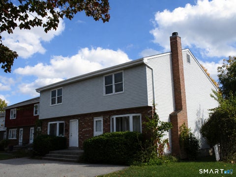 Multifamily For Rent - 124 Harbor Drive<br/> Stamford, CT 06902