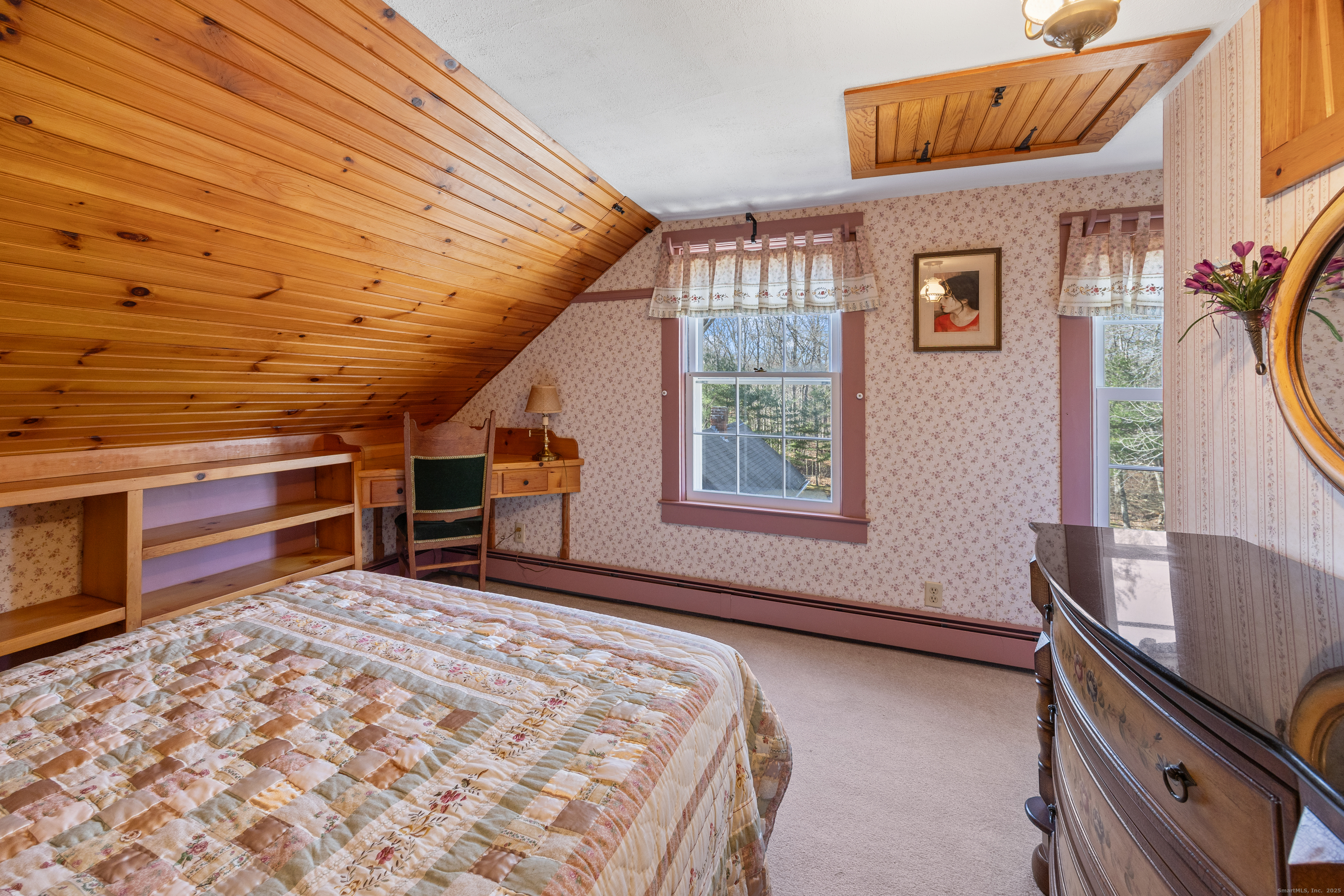 East Hampton, Connecticut 06424, United States, 4 Bedrooms Bedrooms, ,2 BathroomsBathrooms,Residential,Coming Soon,257492