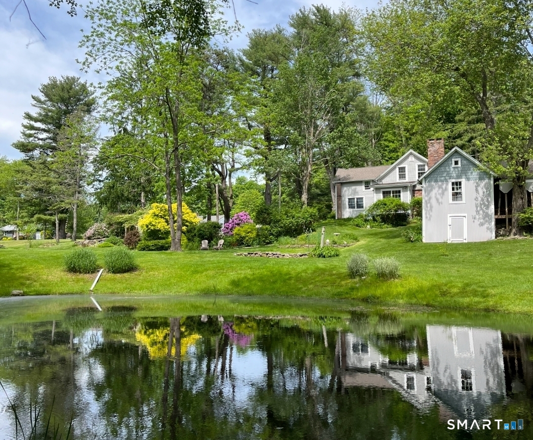 East Hampton, Connecticut 06424, United States, 4 Bedrooms Bedrooms, ,2 BathroomsBathrooms,Residential,Coming Soon,257492