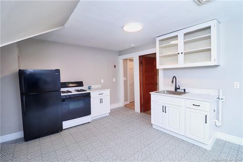 Tiny photo for 165 Elm Street #3, Winchester, CT 06098 (MLS # 24170337)