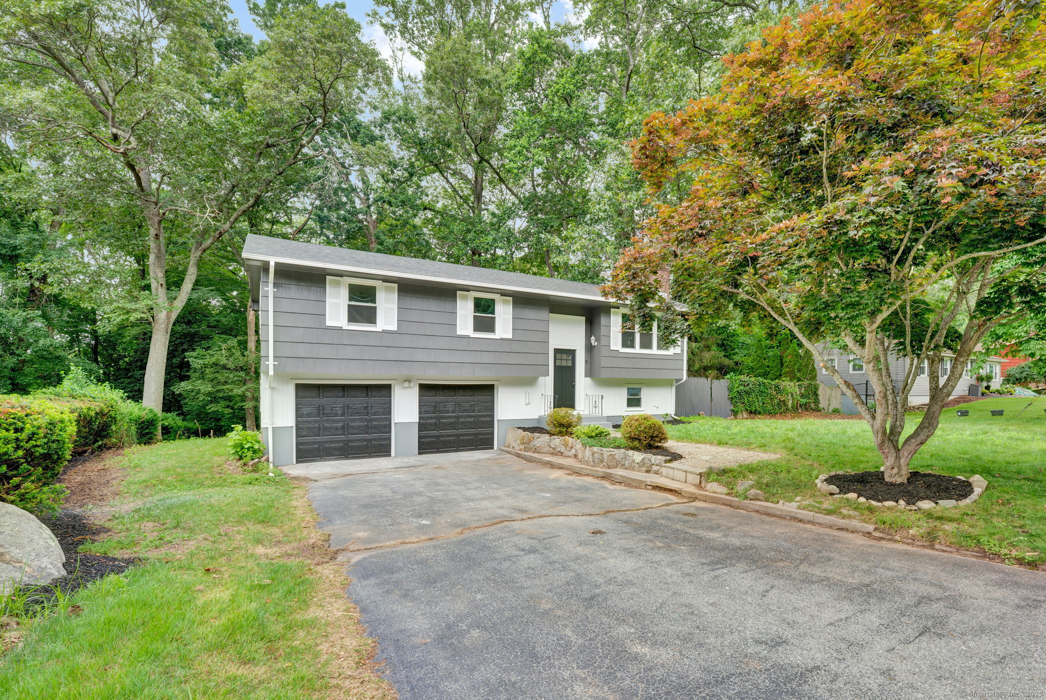 9 Parkwood Drive