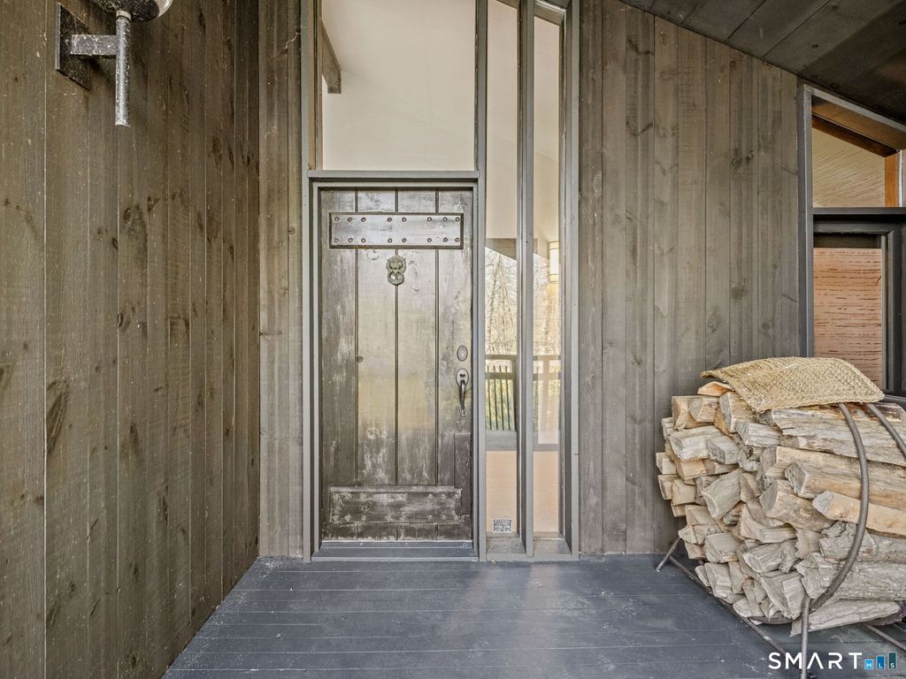 Photo of 484 Cognewaugh Road, Greenwich, CT 06807 (MLS # 24146212)