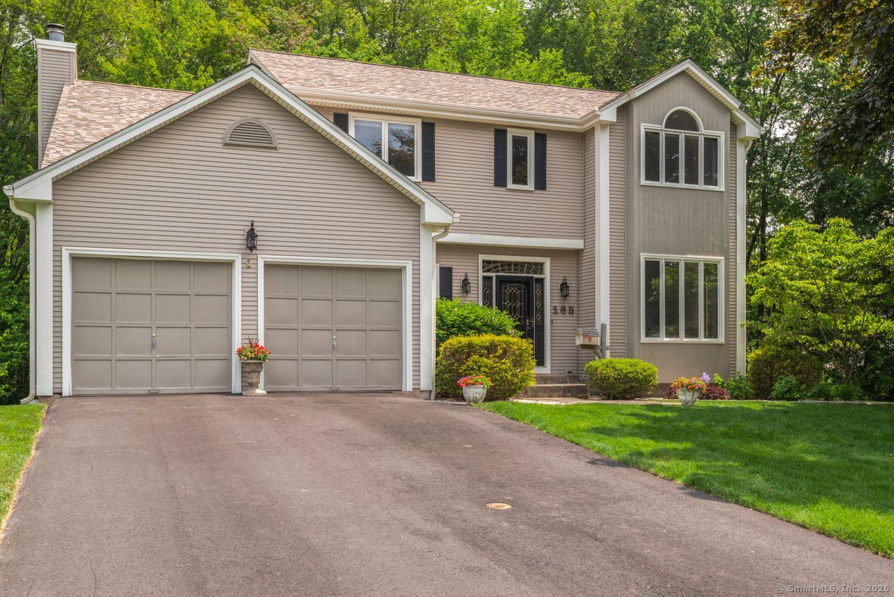 Property for Sale at Centerwood Road, Newington, Connecticut - Bedrooms: 4 
Bathrooms: 3 
Rooms: 8  - $574,900