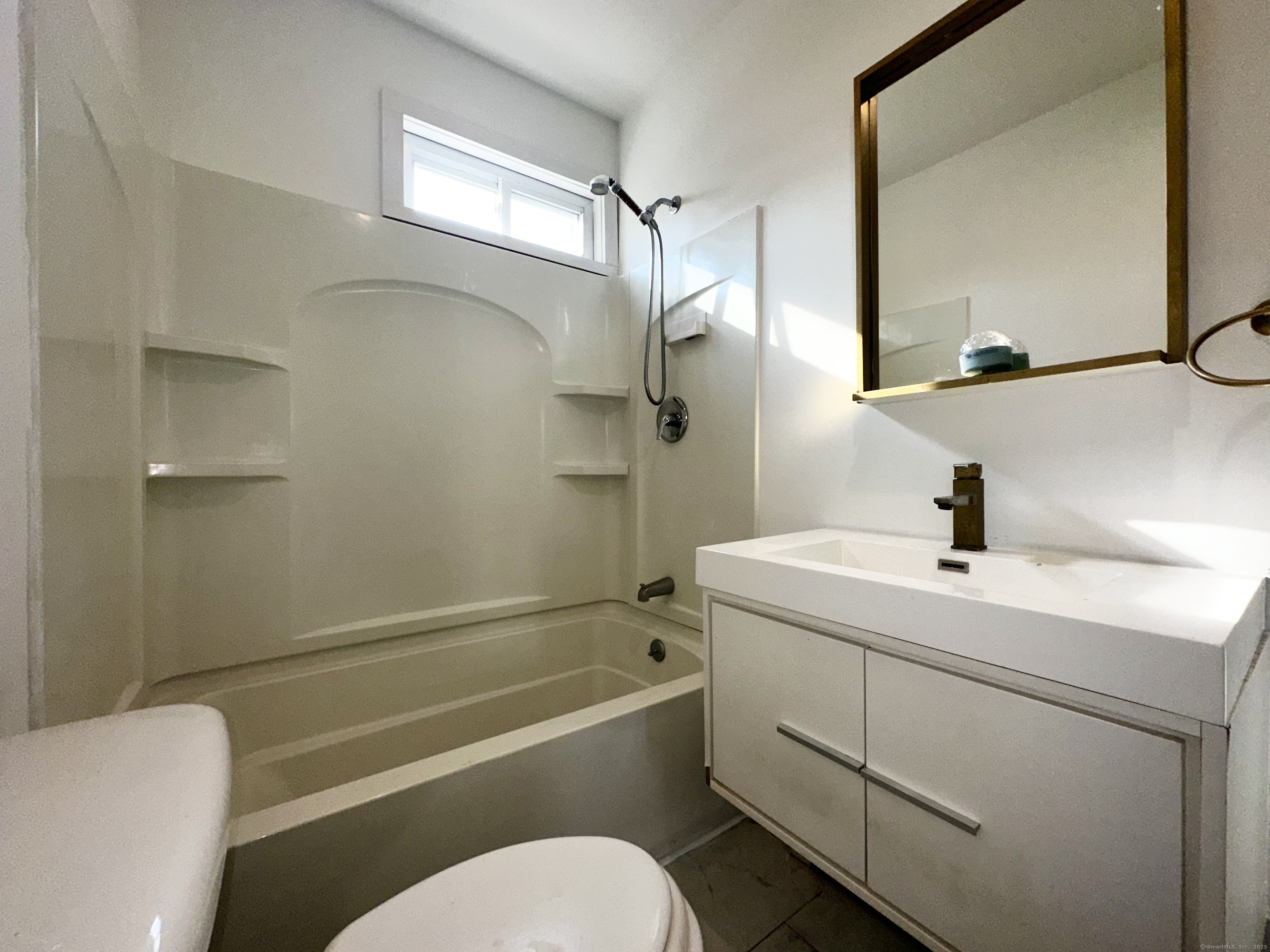 65 Beach Street, Bridgeport, Connecticut image 25