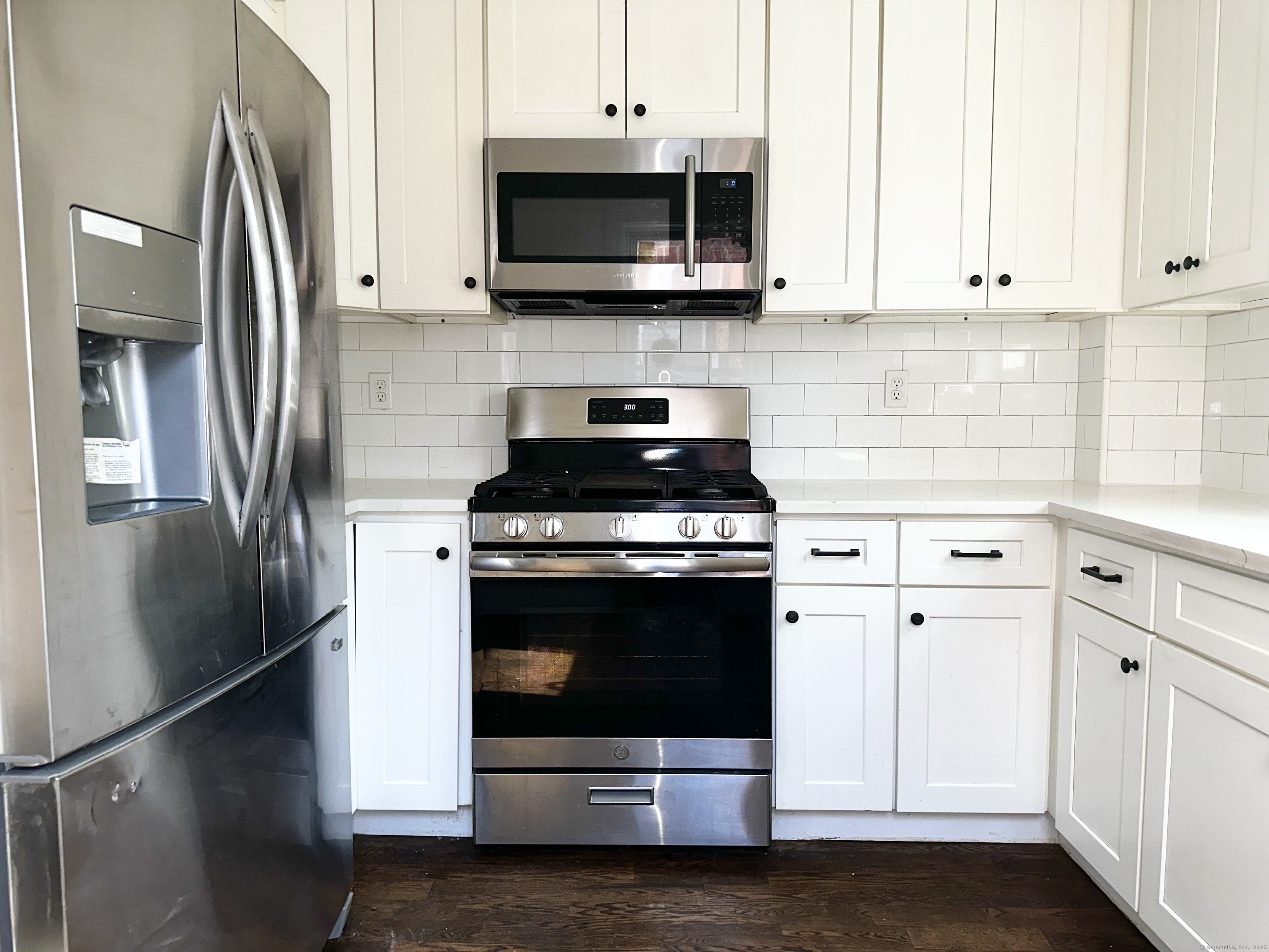 65 Beach Street, Bridgeport, Connecticut image 15