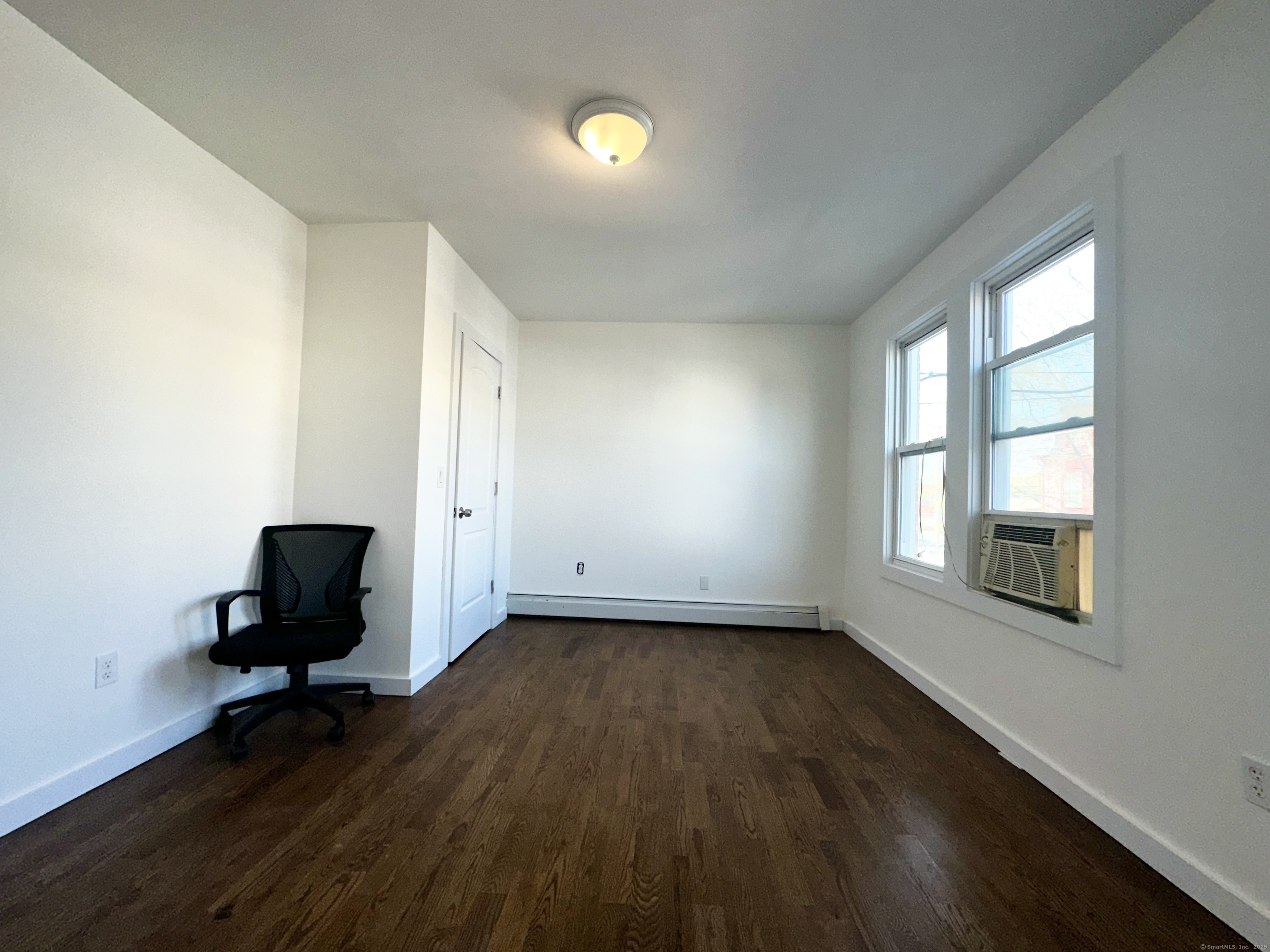 65 Beach Street, Bridgeport, Connecticut image 20