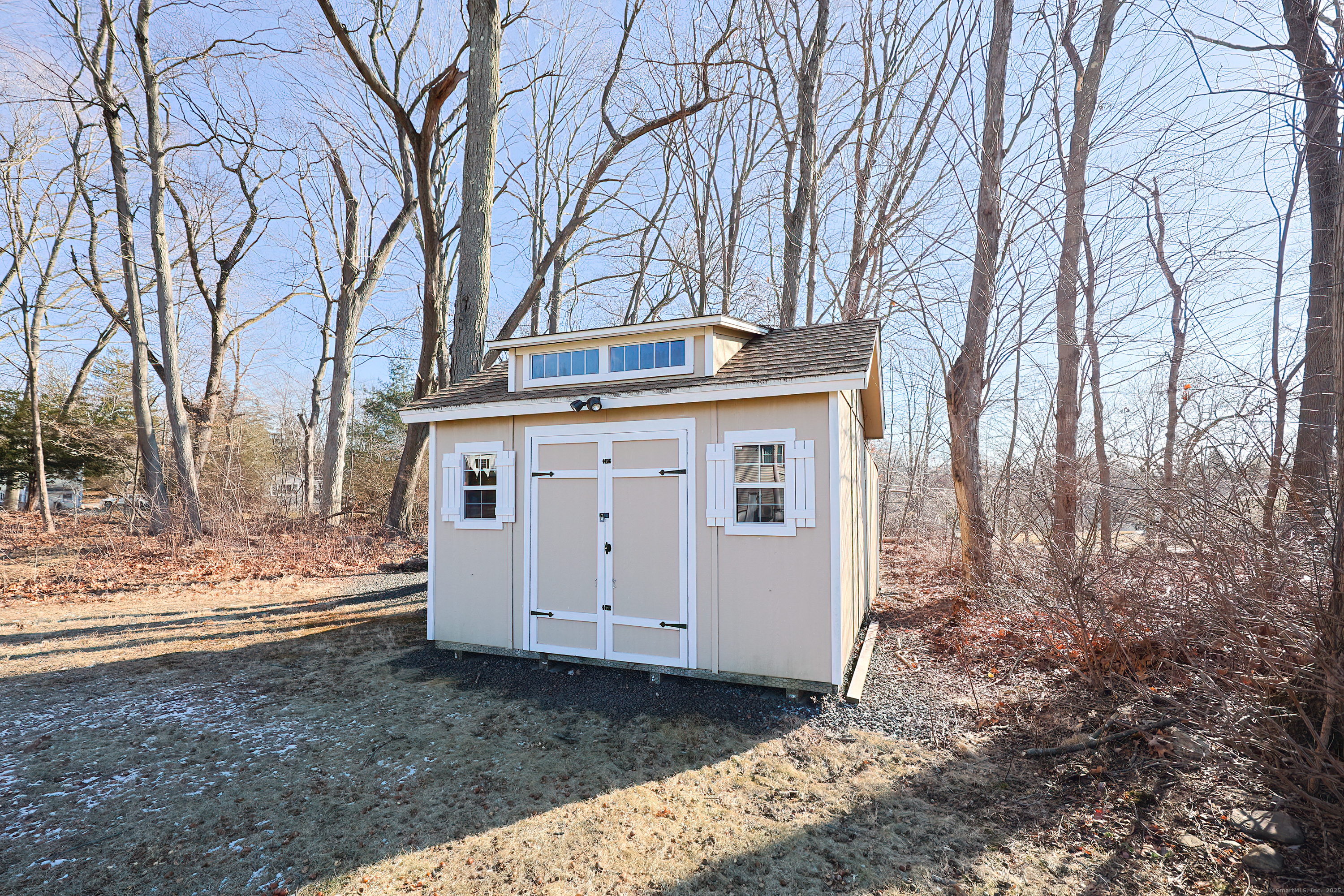 6 Woodbridge Manor Road, Ansonia, Connecticut image 12