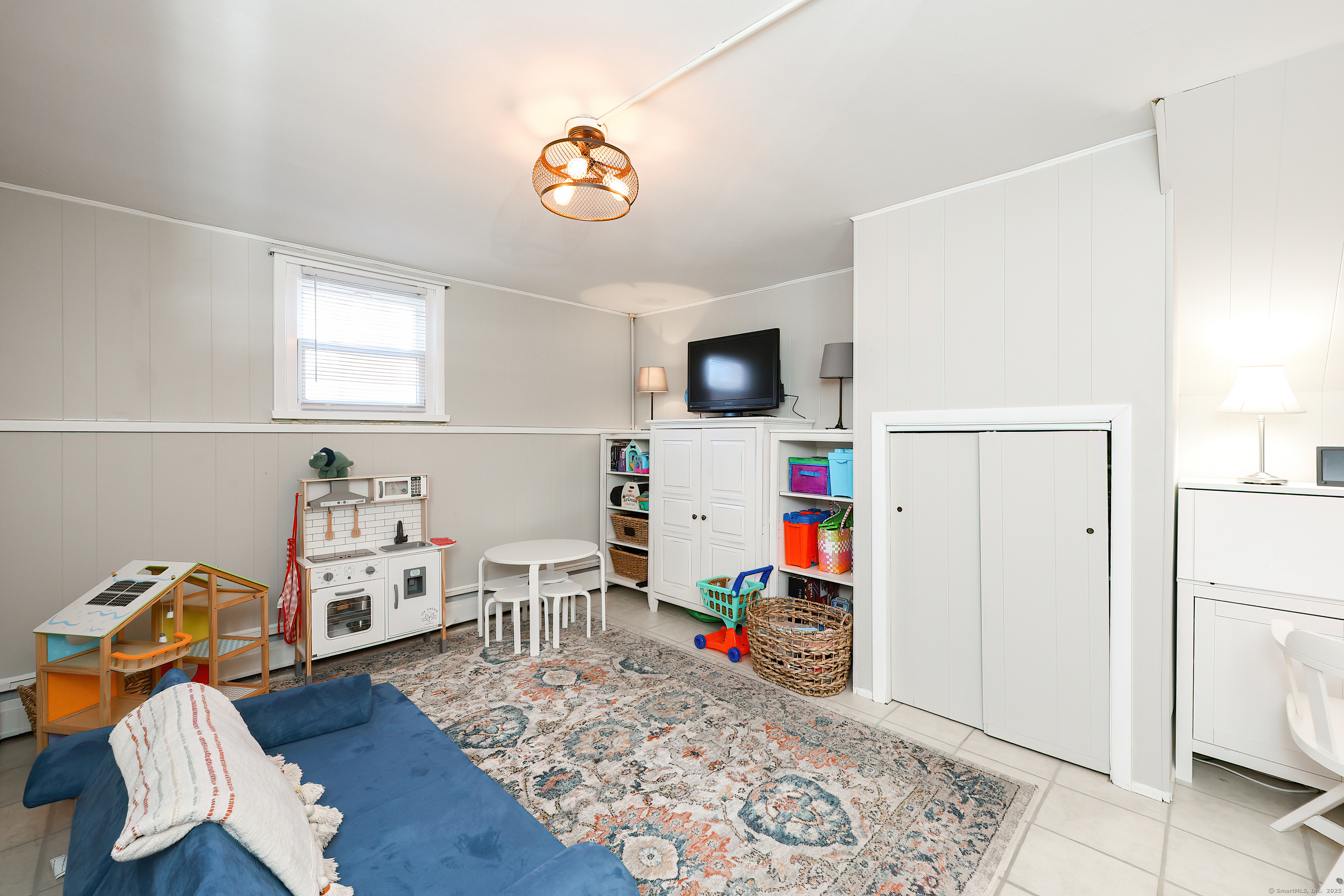 6 Woodbridge Manor Road, Ansonia, Connecticut image 38