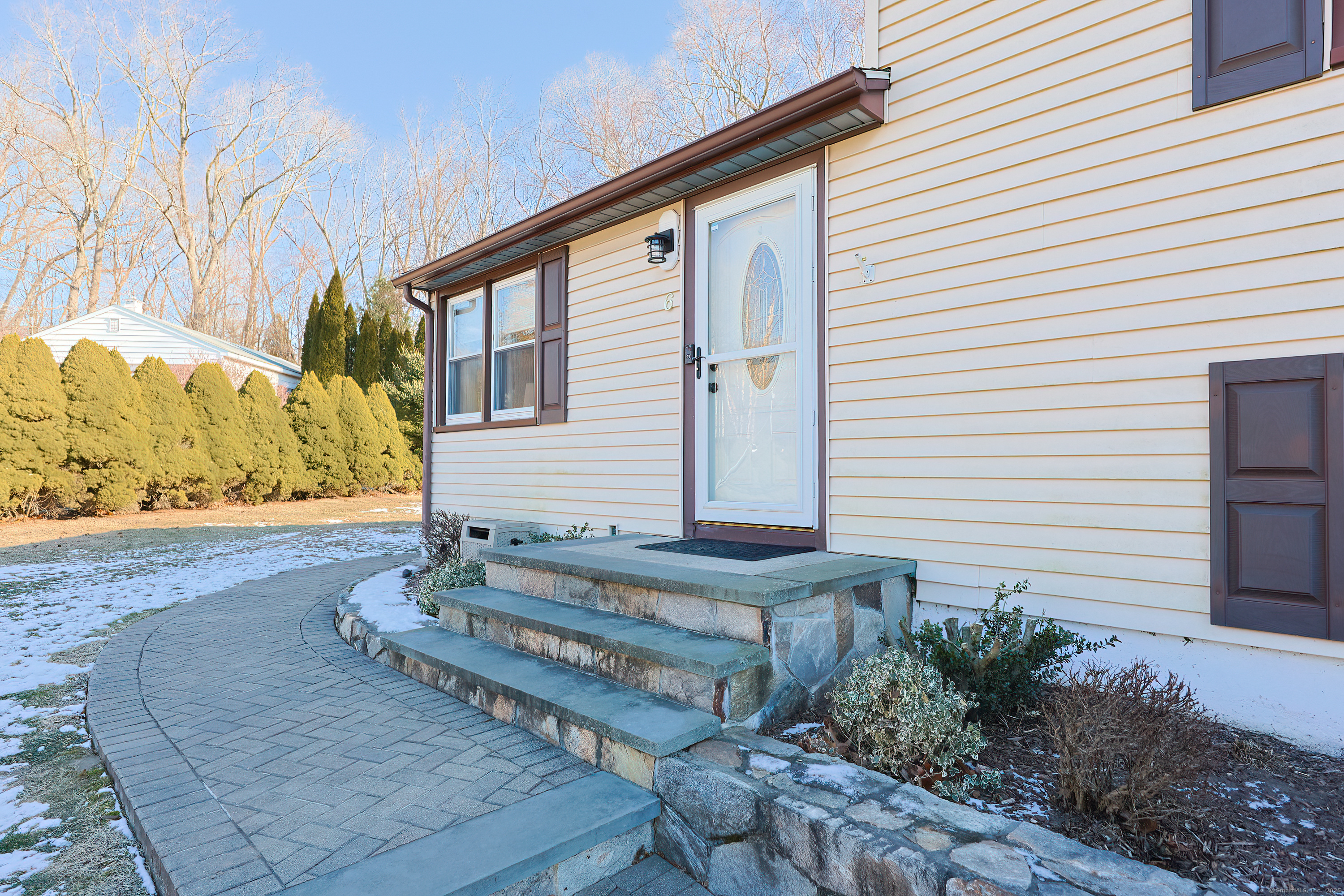 6 Woodbridge Manor Road, Ansonia, Connecticut image 4
