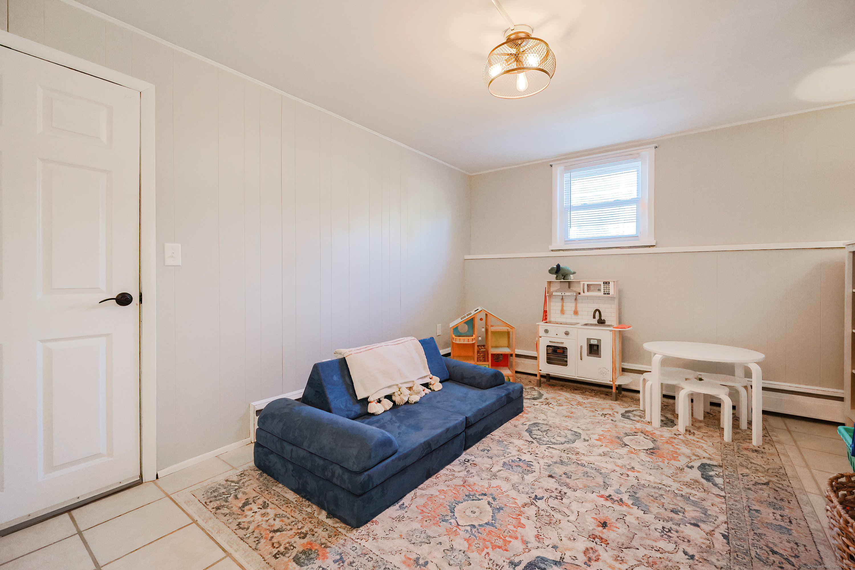 6 Woodbridge Manor Road, Ansonia, Connecticut image 37