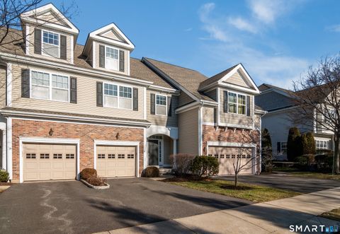 Photo of 76 Park Place Circle, West Hartford, CT 06110 (MLS # 24150297)