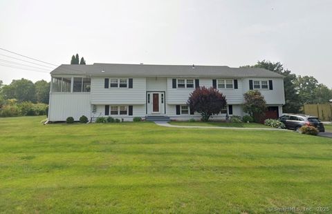MLS: 24085684