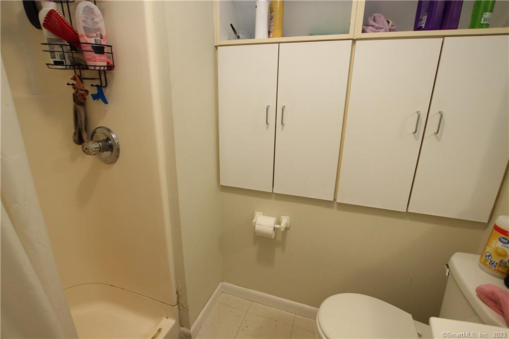 17 Crane Street, Danbury, Connecticut image 10