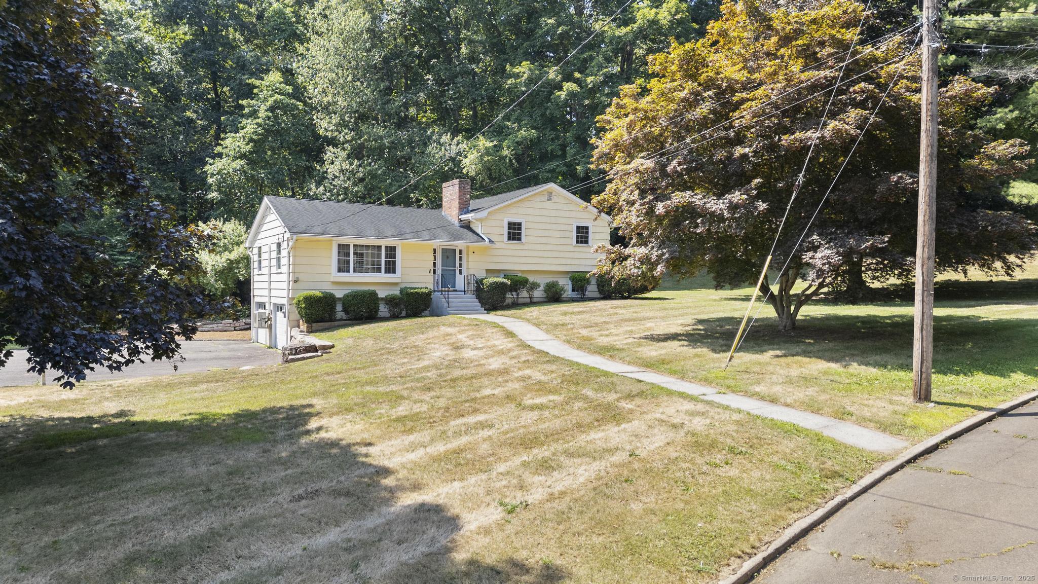 15 Oakgate Drive
