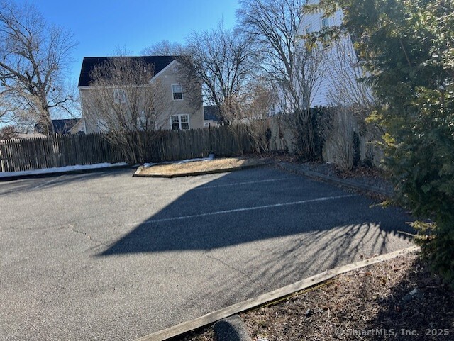 506 Old Stratfield Road