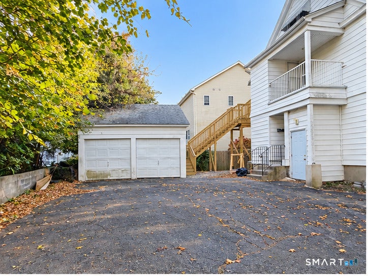133 Castle Avenue