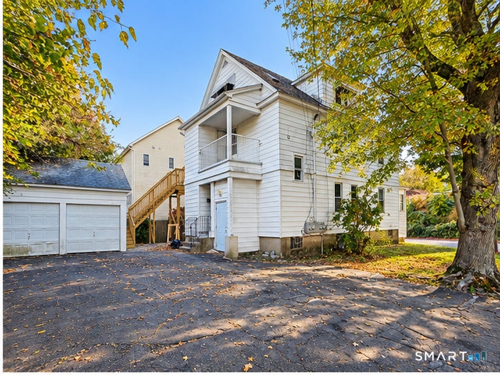 133 Castle Avenue