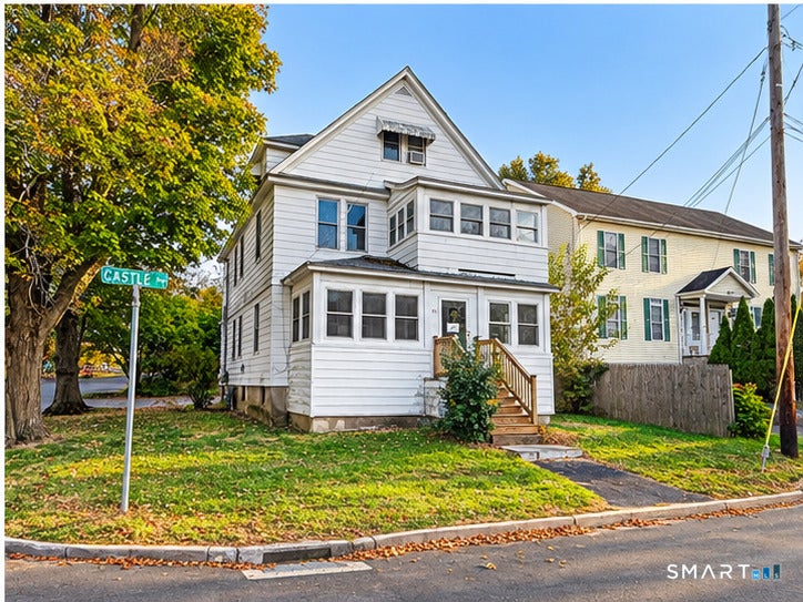 133 Castle Avenue