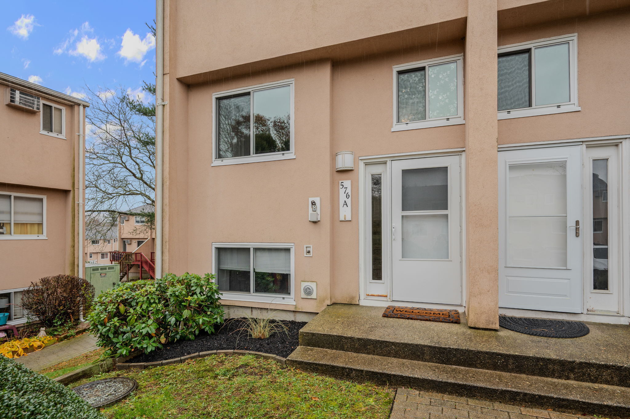 576 Shennecossett Road A