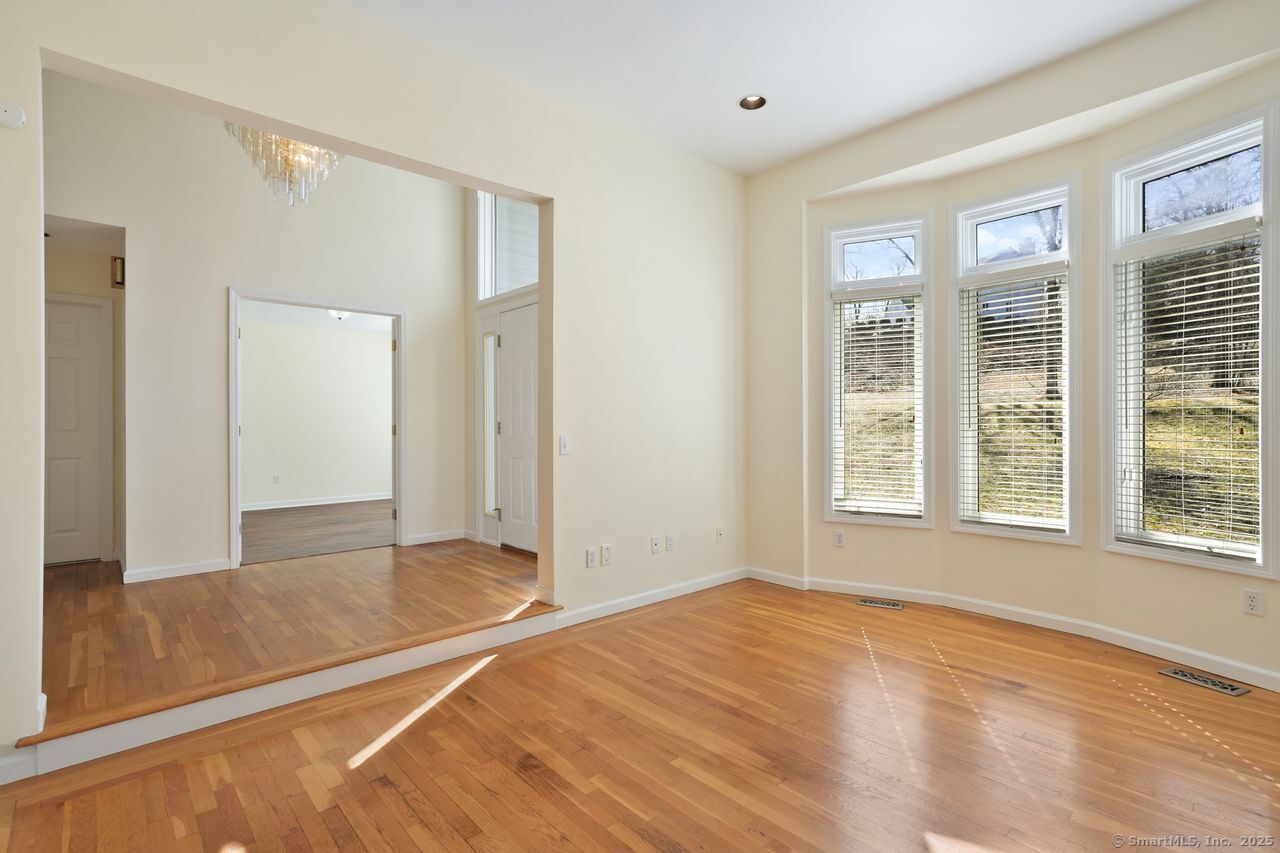 30 Farm Field Ridge Road, Newtown, Connecticut image 11