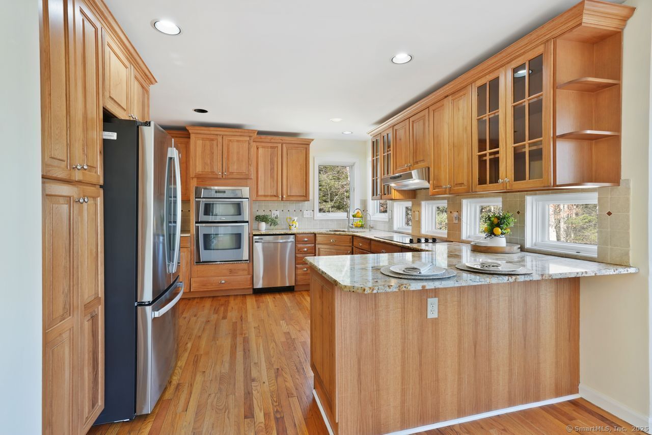 30 Farm Field Ridge Road, Newtown, Connecticut image 15