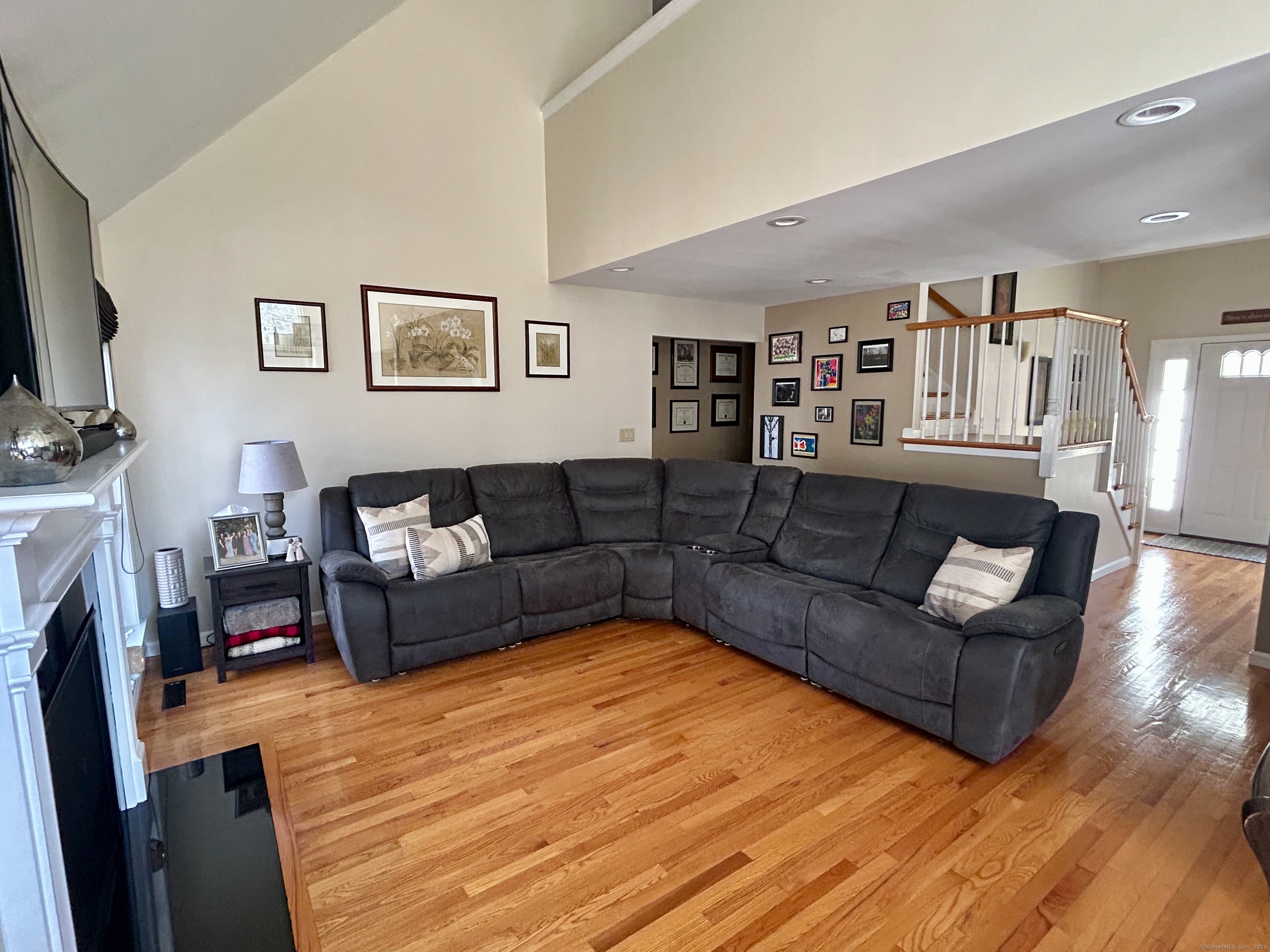 92 Sherwood Lane, Norwich, Connecticut image 8