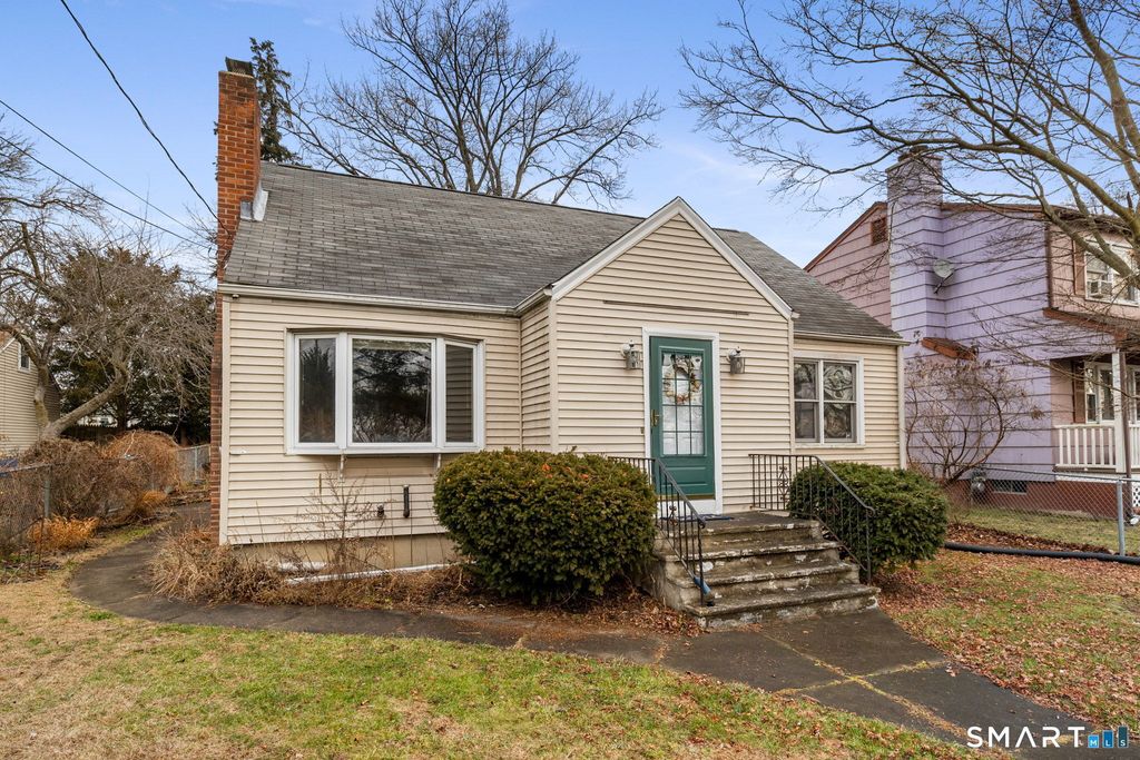 Photo of 110 Wilkins Avenue, Bridgeport, CT 06606 (MLS # 24148920)