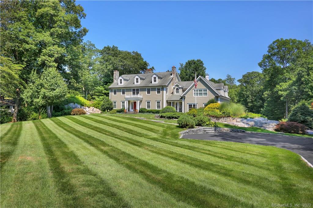 Photo 1 of 17 Cottontail Road, Greenwich, Connecticut, $2,435,000, Web #: 170278376