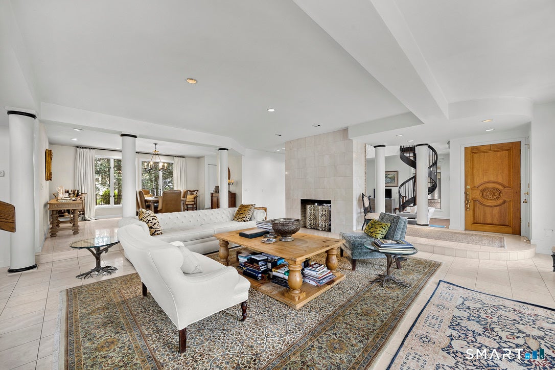 34 Canoe Brook Road