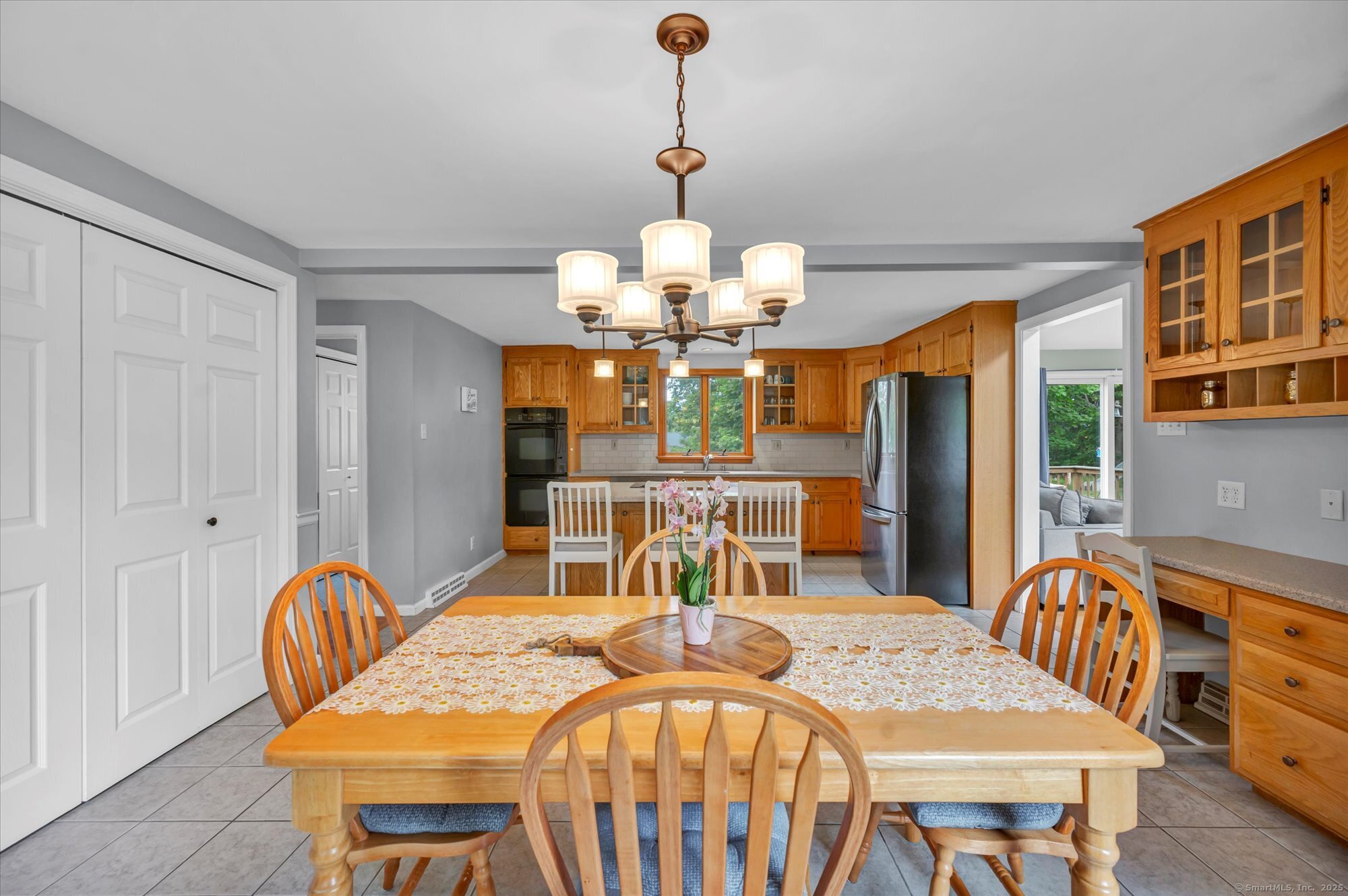 7 Beechwood Circle, Cromwell, Connecticut image 8