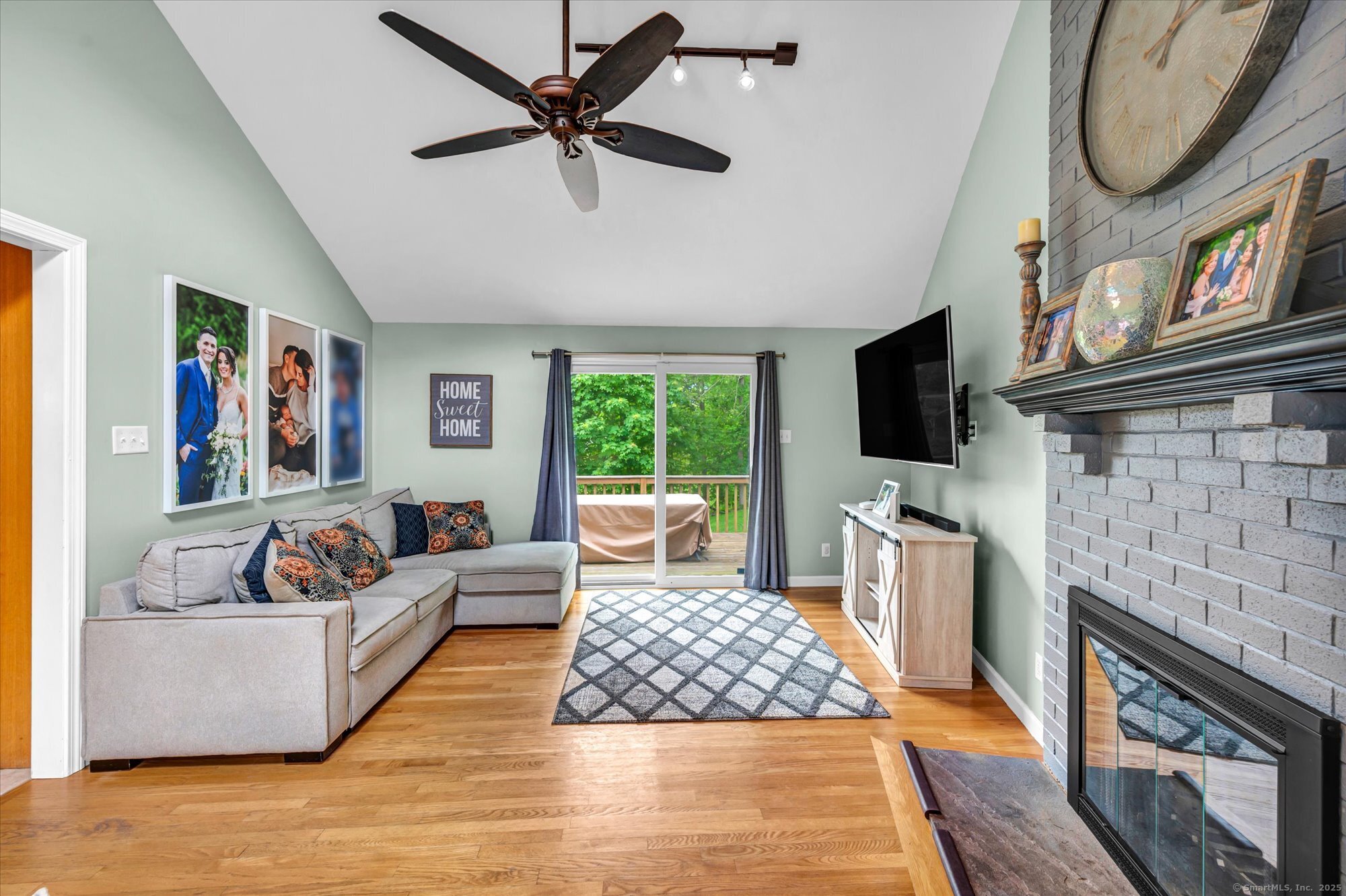 7 Beechwood Circle, Cromwell, Connecticut image 18