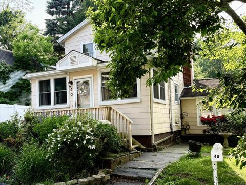 40 Vernon Street East Haven CT 06512