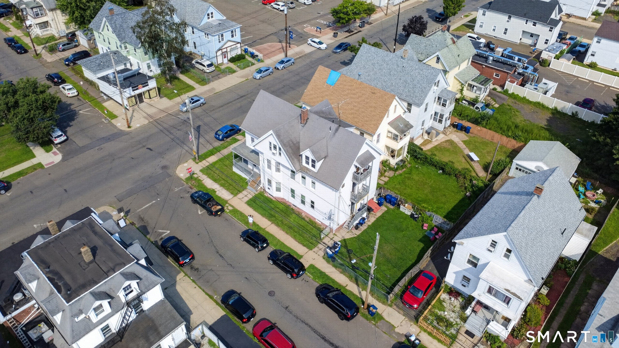 225 Campbell Avenue