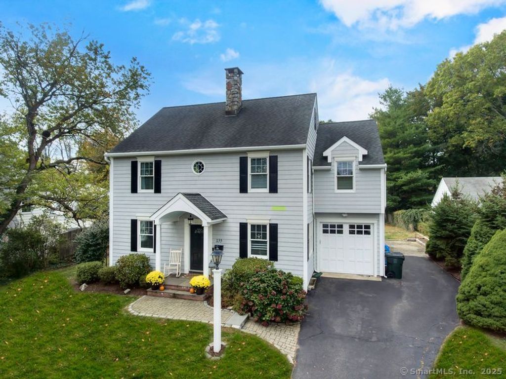Photo of 133 Green Acre Lane, Fairfield, CT 06824 (MLS # 24129762)