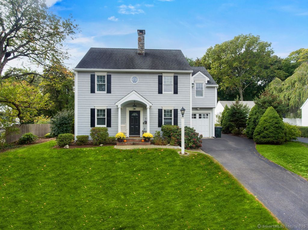 Photo of 133 Green Acre Lane, Fairfield, CT 06824 (MLS # 24129762)