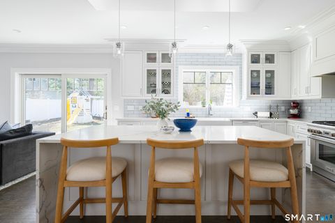 Tiny photo for 27 Raymond Street, New Canaan, CT 06840 (MLS # 24160505)