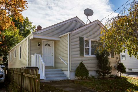 A home in West Haven