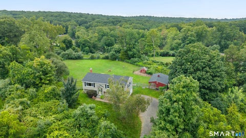 Photo of 8 Meadow Drive, Oxford, CT 06478 (MLS # 24200636)