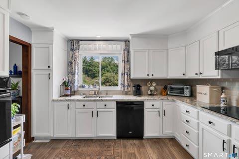 Tiny photo for 800 Fish Rock Road, Southbury, CT 06488 (MLS # 24199490)