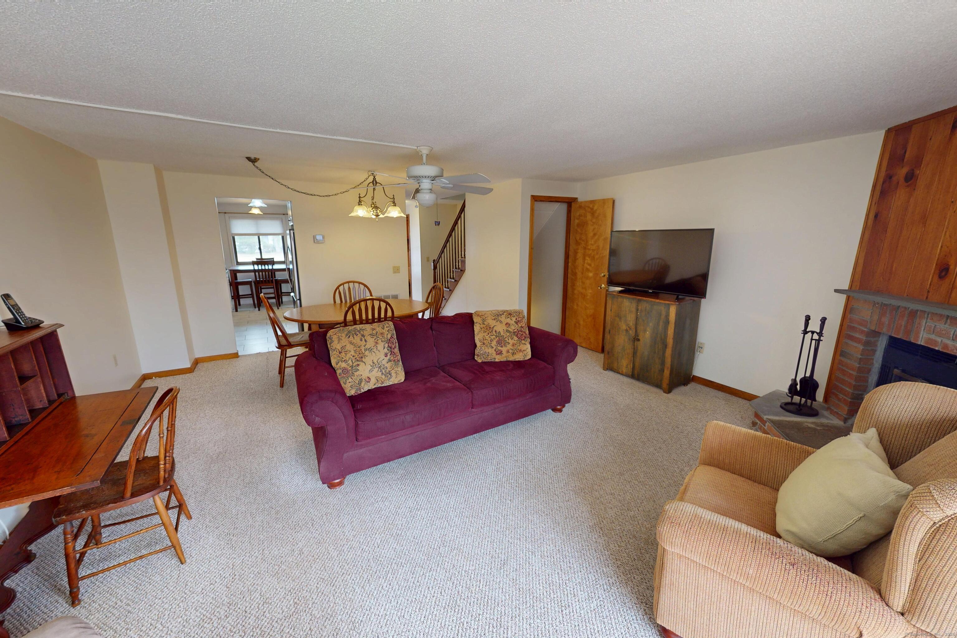 32 Upper Pattagansett Road #6, East Lyme, Connecticut image 6
