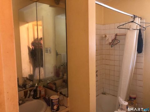 Tiny photo for 894 Burnside Avenue #APT 11, East Hartford, CT 06108 (MLS # 24145523)